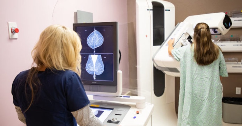 Po 40 rokoch masového používania vyšla na povrch nepríjemná pravda o mamografoch