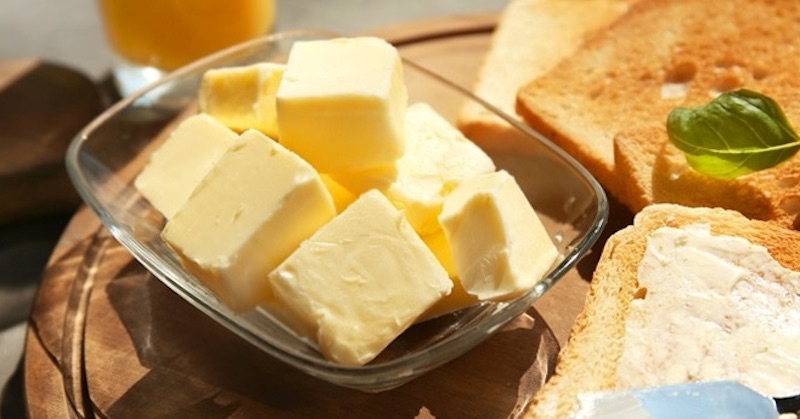10 zdravých dôvodov, prečo sa nemusíte báť pochutnať si na dobrom masle