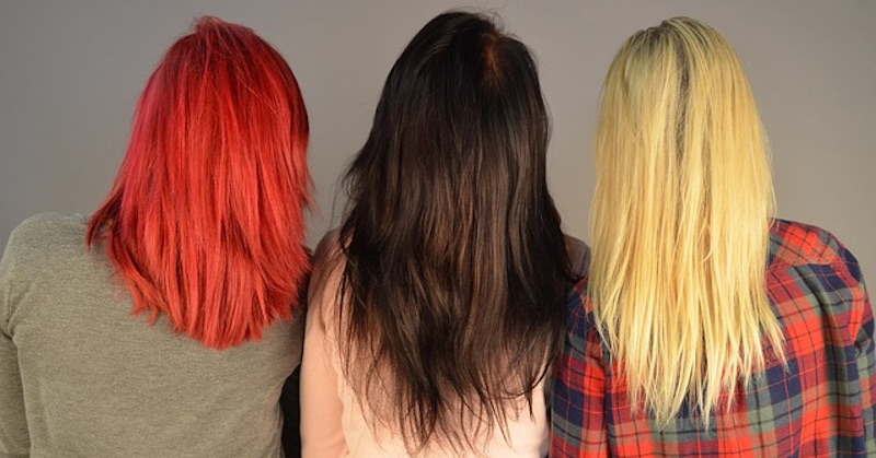 Podľa fínskych vedcov môžu farby na vlasy spôsobiť rakovinu. Namiesto nich použite prírodné farbivá