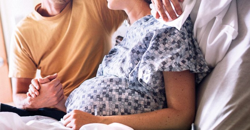 10 dôvodov, prečo by ženy pred pôrodom mali odmietnuť epidurálnu injekciu
