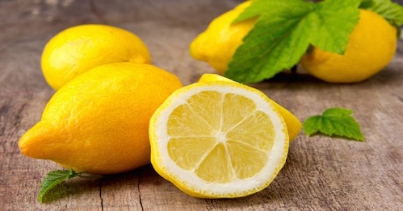 12 liečivých účinkov citróna, ktoré vás presvedčia k jeho pravidelnej konzumácii