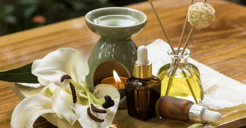 Aromaterapia a zdravie: 8 zdravotných problémov a vône, ktoré ich pomáhajú liečiť